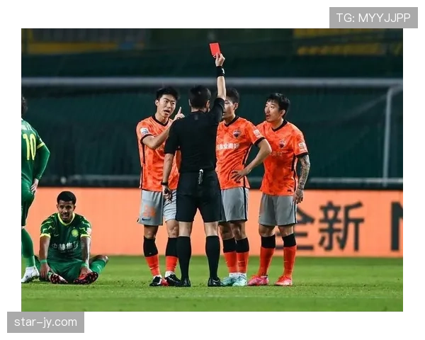 官员被罚离场？一文说清足球比赛中技术区违规的判罚规则