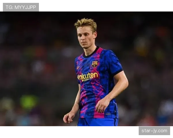 德容与巴雷拉中场覆盖能力与活动范围差异解析